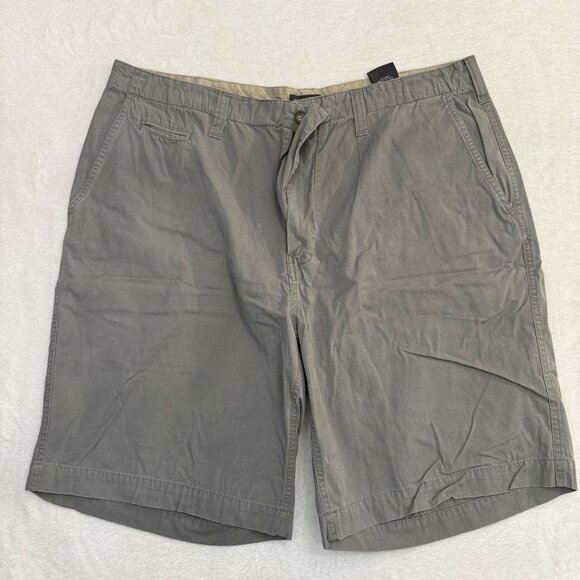 St. John's Bay Men's Shorts - Picture 1 of 7